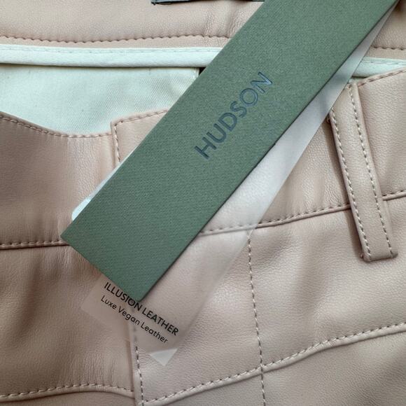 Hudson Jeans Blush Pink Front Yoke Vegan Leather Pleated Shorts NEW Size 27 - Picture 10 of 10